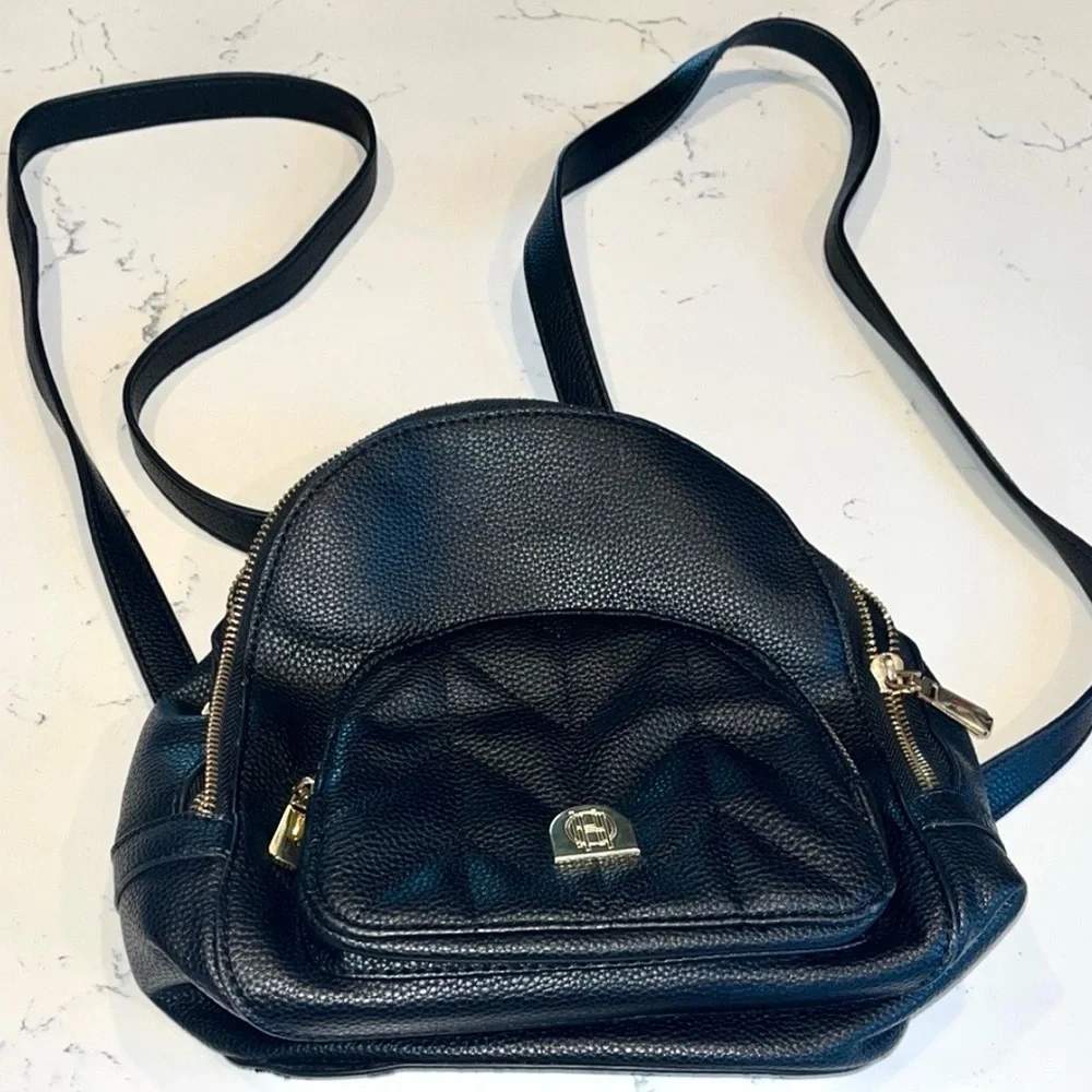 House of Harlow 1960 Black Textured Faux Leather Mini Backpack NWOT - Picture 8 of 10